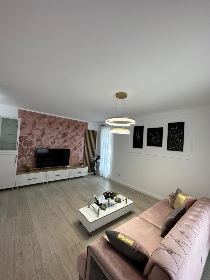 Glamart Apartment Craiova Exterior foto